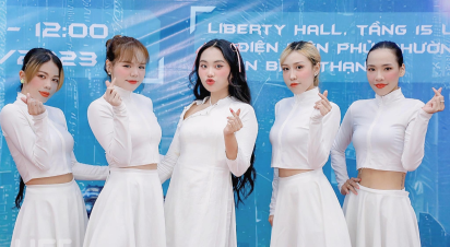 ☁️ PHƯƠNG MỸ CHI - Trường UEF Đại Học Kinh Tế Tài Chính ☁️