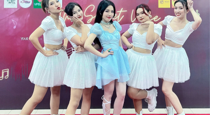PHÙNG KHÁNH LINH